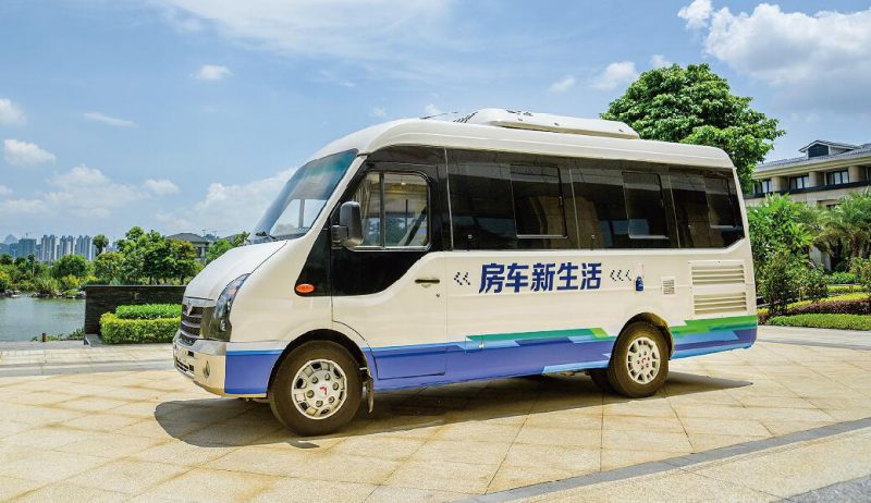五菱6米内b型房车